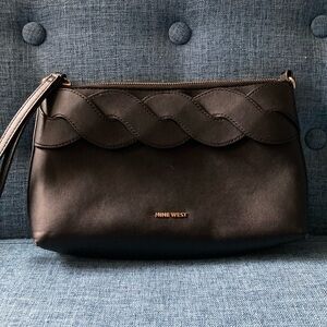 Nine West Elsie Crossbody / Clutch, Euc